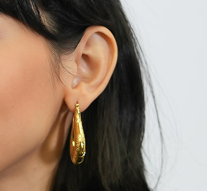 Gold Plated Hallow Casting Lightweight Hoop Earrings-30mm